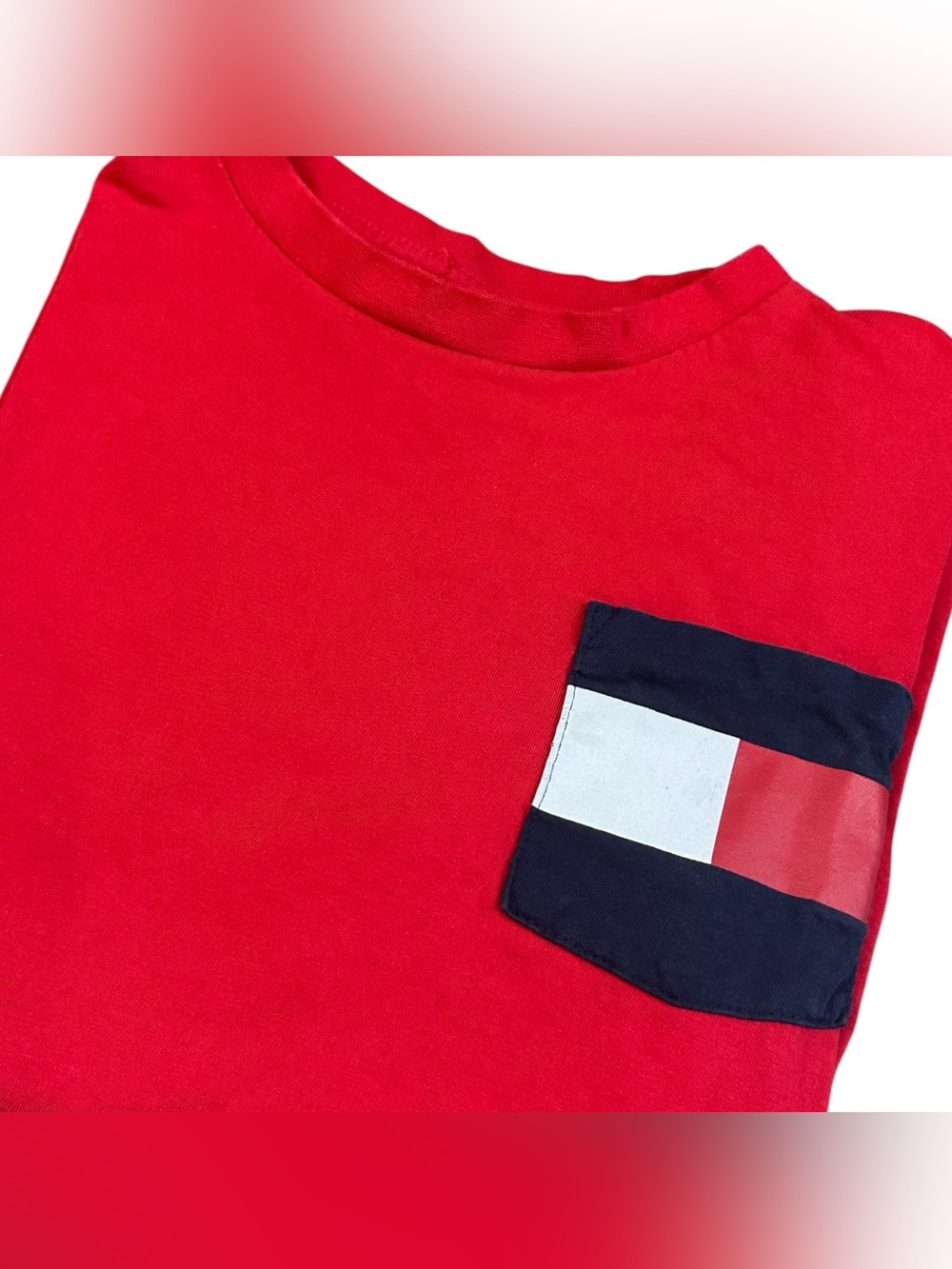 Tommy Hilfiger Boys Youth Large 16/18 Red T Shirt